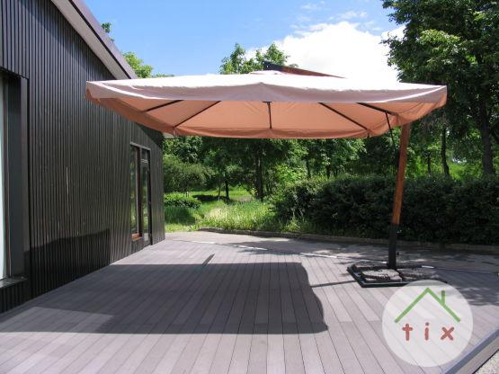 Зонт с боковой стойкой 3х3 м усиленный в Краснодаре