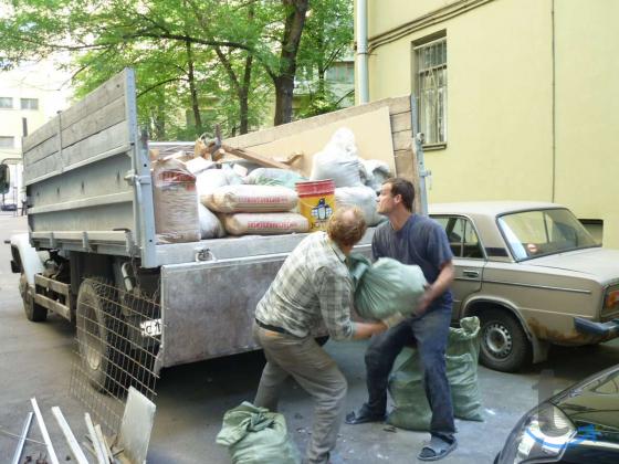 Вывоз строймусора, грунта, хлама и т.п.– ТК «РазГруз» в Симеферополе