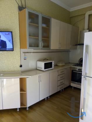 2 -к. квартира в аренду, 60 м2, 8 /9 эт. в Сочи