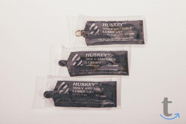 Объявление: Смазки HUSKEY и SLIPKOTE для тормозных систем авто в Санкт-Петербурге