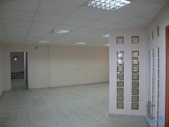 Сдам офис в аренду, 135 м2, можно под услуги в Самаре