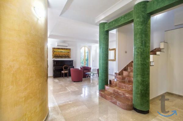 Вилла для отдыха в Галлиполи, Апулия, Италия в Москве