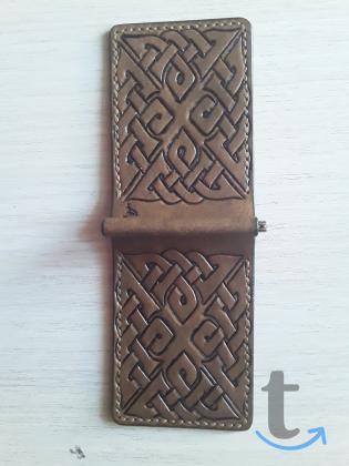 картхолдер из натуральной кожи с тиснением в Саратове