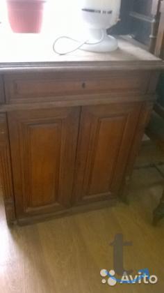 Антикварная тумбочка в Рыбинске
