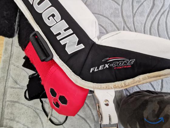 Щитки хоккейные vaughn вратаря velocity VE8 YTH в Москве