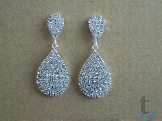 Серьги в виде капли воды в Липецке