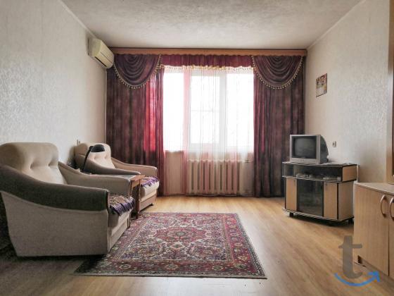 1 -к. квартира, 40 м2, 1 /12 эт. в Краснодаре