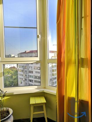 1 -к. квартира в аренду, 50 м2, 10 /17 эт. в Краснодаре