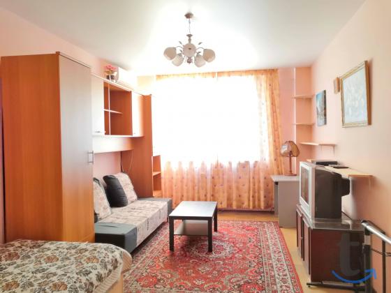 1 -к. квартира в аренду, 50 м2, 10 /17 эт. в Краснодаре