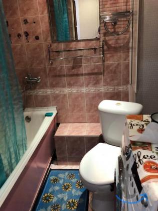 1 -к. квартира в аренду, 32 м2, 2 /5 эт. в Винзили