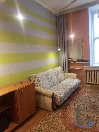 Комната в 3 -к. квартире, 70 м2, 2 /3 эт. в Ростове-На-Дону