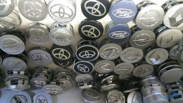 Колпачки в литые диски в Омске