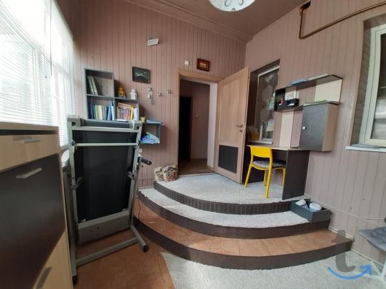 3 -к. квартира, 61 м2, 1 /1 эт. в Краснодаре