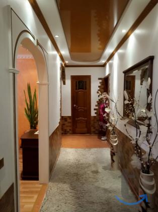 3 -к. квартира, 65 м2, 3 /10 эт. в Саратове