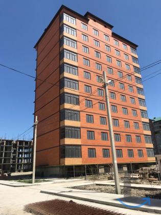 3 -к. квартира, 112 м2, 6 /10 эт. в Махачкале