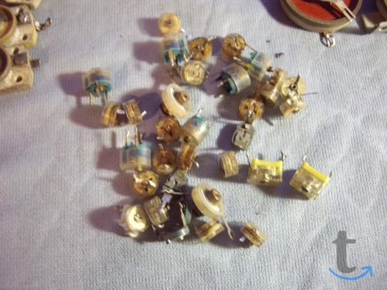 Объявление: Конденсаторы проходные, переменные.подстроечные. в Челябинске