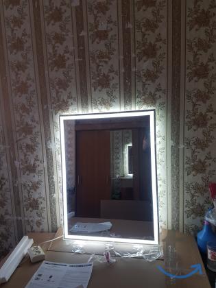 Продаю новое итальянское зеркало с подсветкой в Красногорске