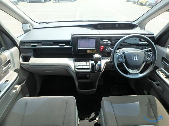 Honda Stepwgn , 2 015 год, 51 000 км, 1.5 л, вариатор в Чите