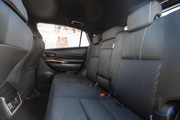 Toyota Harrier, 2 017 год, 60 000 км, 2.0 л, вариатор в Красноярске