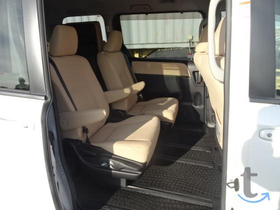 Toyota Noah , 2 017 год, 65 000 км, 1.8 л, вариатор в Комсомольске-На-Амуре