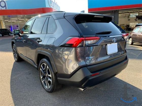 Toyota Rav4 , 2 019 год, 50 000 км, 2.5 л, вариатор в Комсомольске-На-Амуре