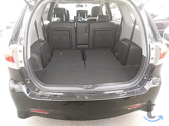 Toyota Wish , 2 010 год, 80 000 км, 1.8 л, вариатор в Южно-Сахалинске