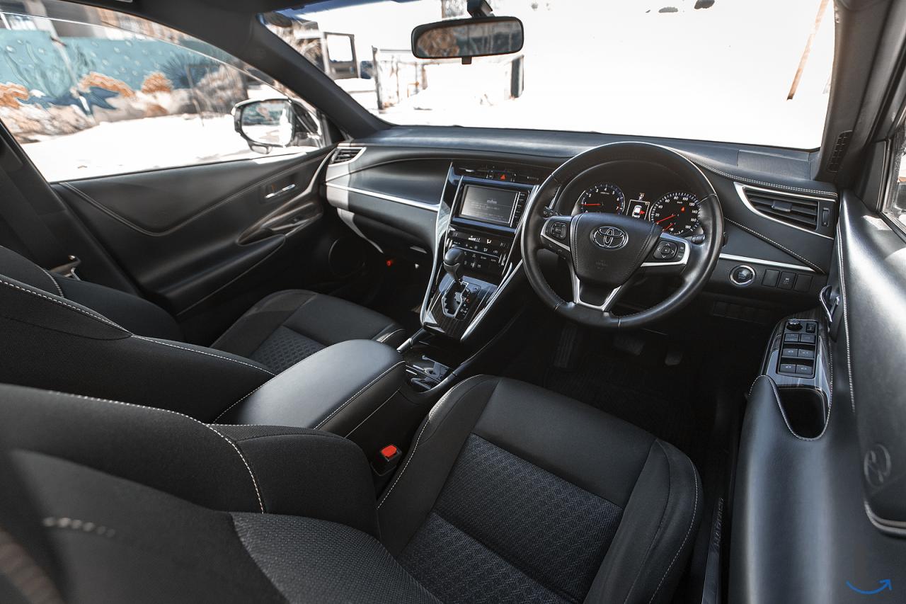 Toyota Harrier, 2017 г zsu60 в Красноярске