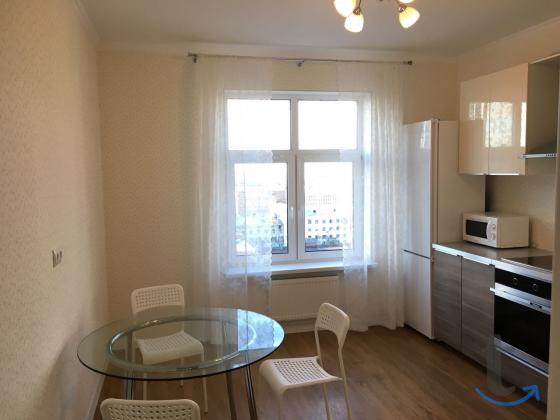 2 -к. квартира в аренду, 60 м2, 13 /19 эт. в Санкт-Петербурге