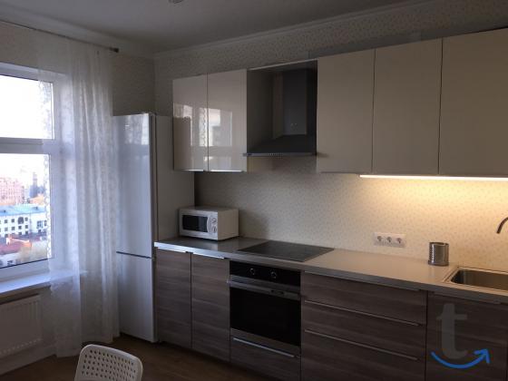 2 -к. квартира в аренду, 60 м2, 13 /19 эт. в Санкт-Петербурге