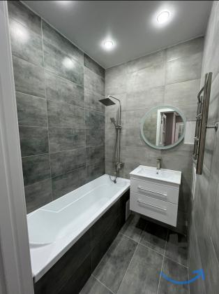 2 -к. квартира, 47 м2, 7 /16 эт. в Краснодаре