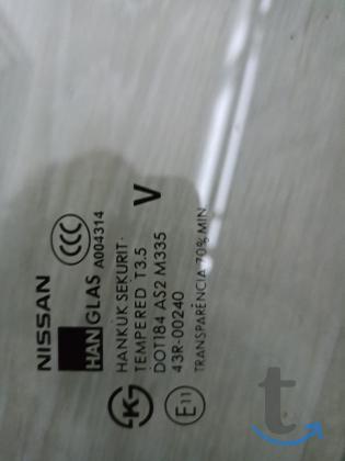 Объявление: Стекло правая передняя дверь Ниссан Классик Алмера в Челябинске