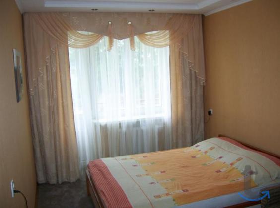 1 -к. квартира в аренду, 49 м2, 4 /9 эт. в Астрахани