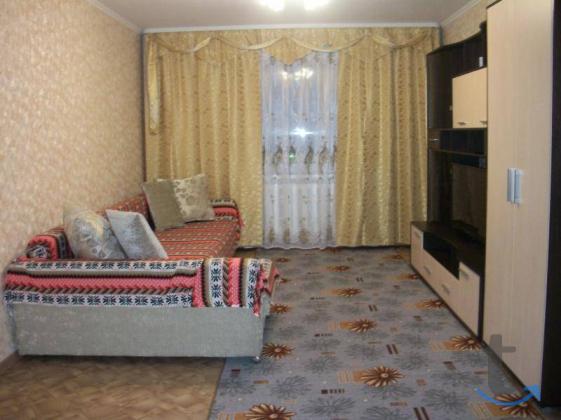 1 -к. квартира в аренду, 35 м2, 2 /5 эт. в Астрахани