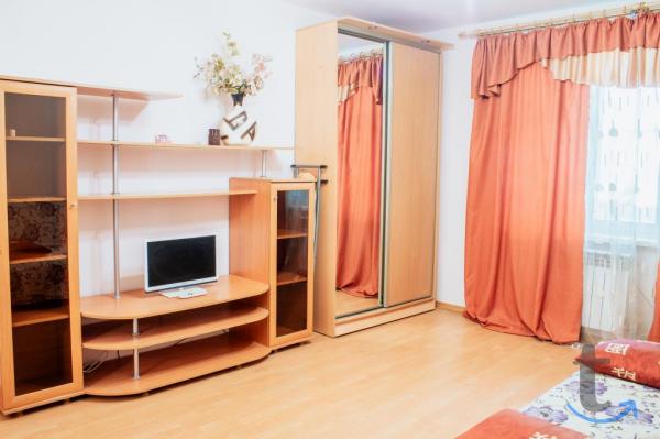 Комната в 1 -к. квартире в аренду, 35 м2, 6 /9 эт. в Астрахани