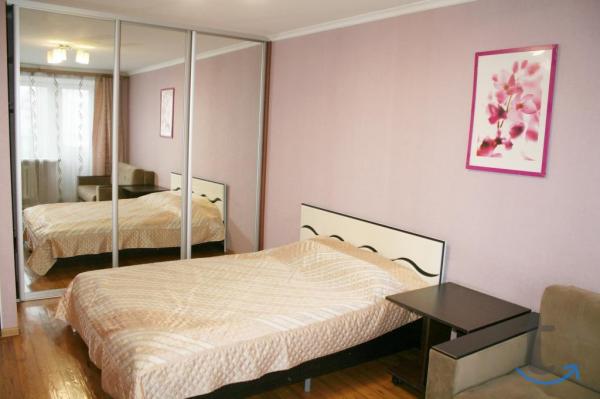 Комната в 1 -к. квартире в аренду, 35 м2, 2 /5 эт. в Казани