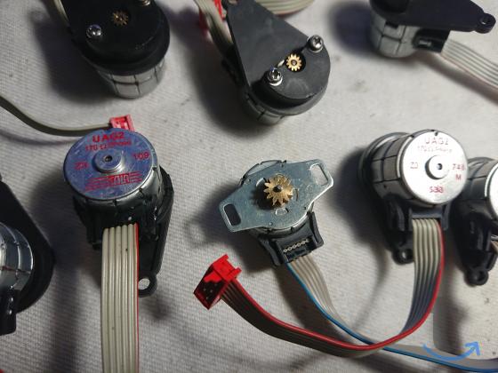 Объявление: Моторчик шаговый 12 вольт  Швейцарское предприятие в Челябинске