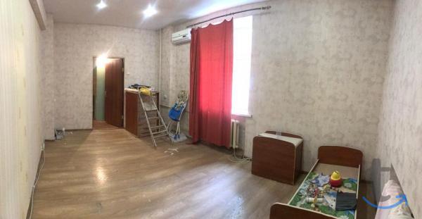 2 -к. квартира, 48 м2, 1 /3 эт. в Ростове-На-Дону