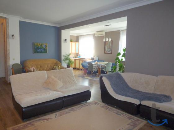 Дом , 390 м2 в Чалтыре