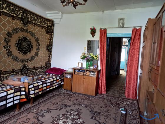 2 -к. квартира, 39 м2, 1 /1 эт. в Краснодаре