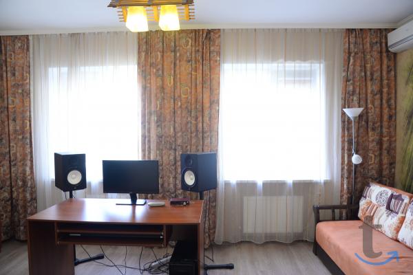 Дом , 250 м2 в Ростове-На-Дону