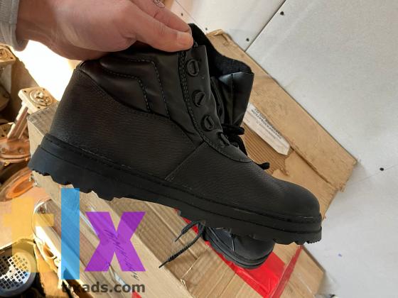 Продаю оптом ботинки рабочие в Москве