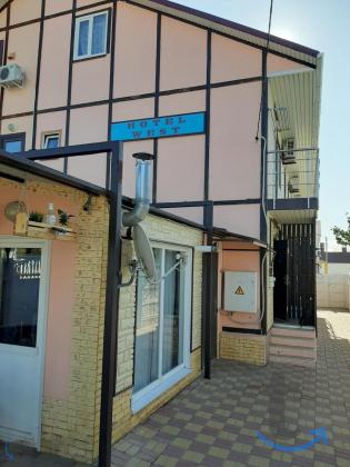 Комната в 6 -к. квартире в аренду, 150 м2, 1 /2 эт. в Геленджике