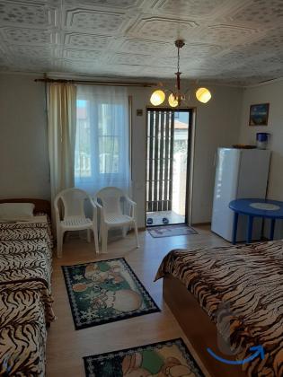 Комната в 6 -к. квартире в аренду, 150 м2, 1 /2 эт. в Геленджике