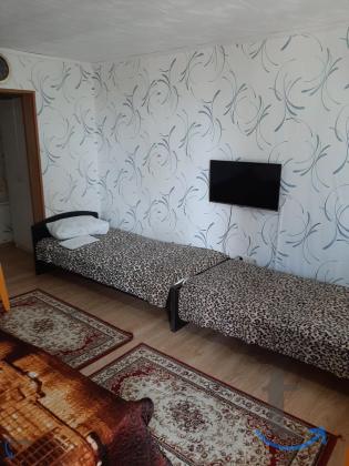 Комната в 6 -к. квартире в аренду, 150 м2, 1 /2 эт. в Геленджике