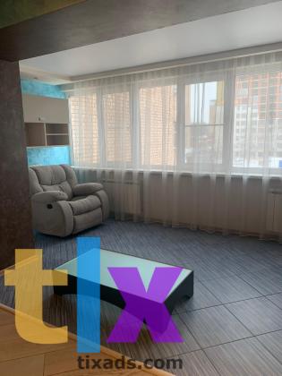 3 -к. квартира в аренду, 145 м2, 4 /10 эт. в Санкт-Петербурге