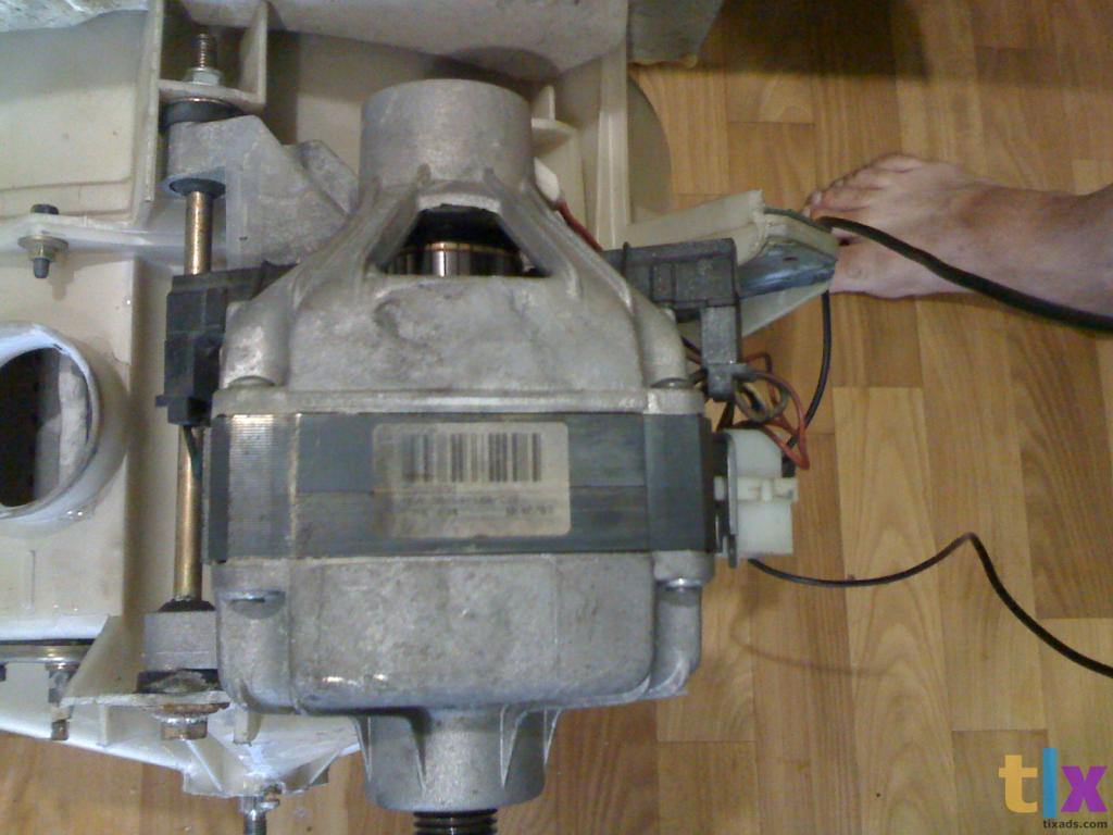 Продам электродвигатель от  Candy Aquamatic 10t в Новосибирске