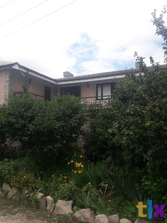 Коттедж, 285 м2 на участке 4 сот. в Феодосии