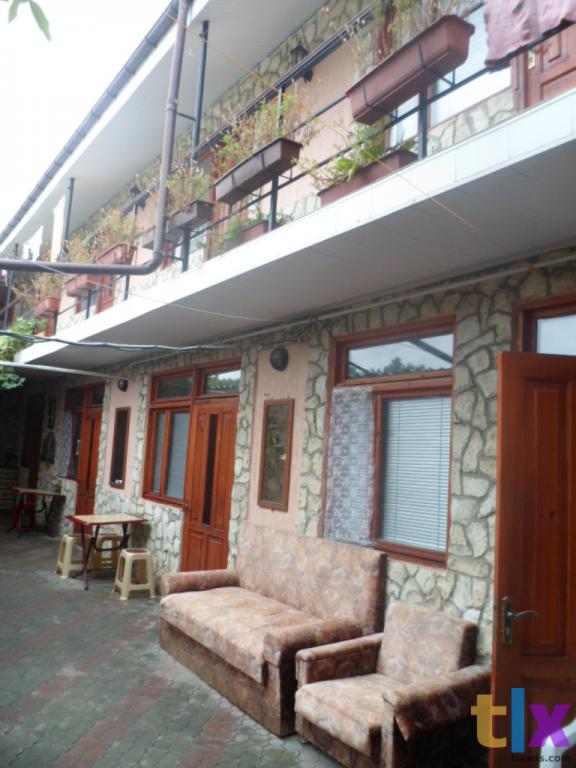 Коттедж, 285 м2 на участке 4 сот. в Феодосии