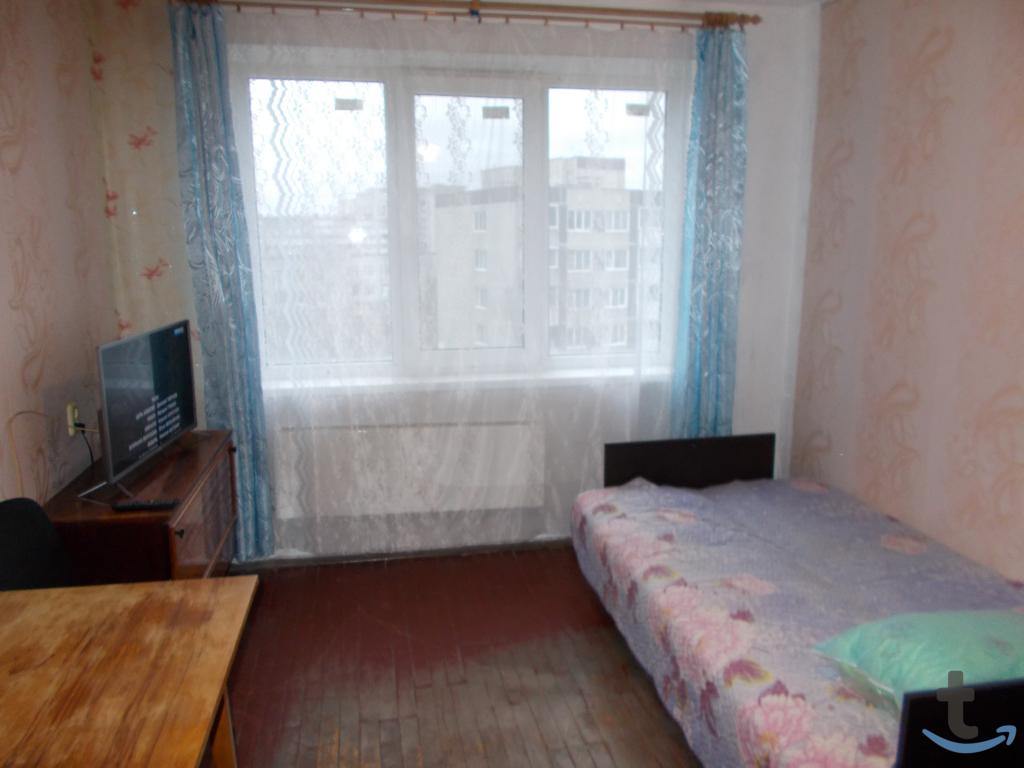 Комната в 3 -к. квартире в аренду, 72 м2, 5 /5 эт. в Гатчине