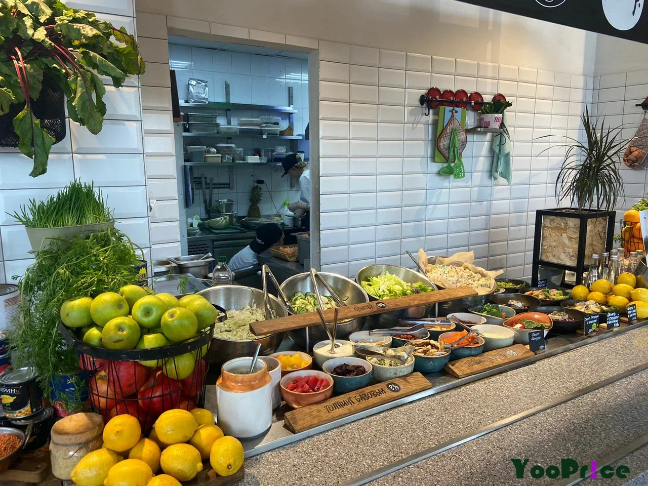 Marketplace (Санкт-Петербург, площадь Конституции, 3)